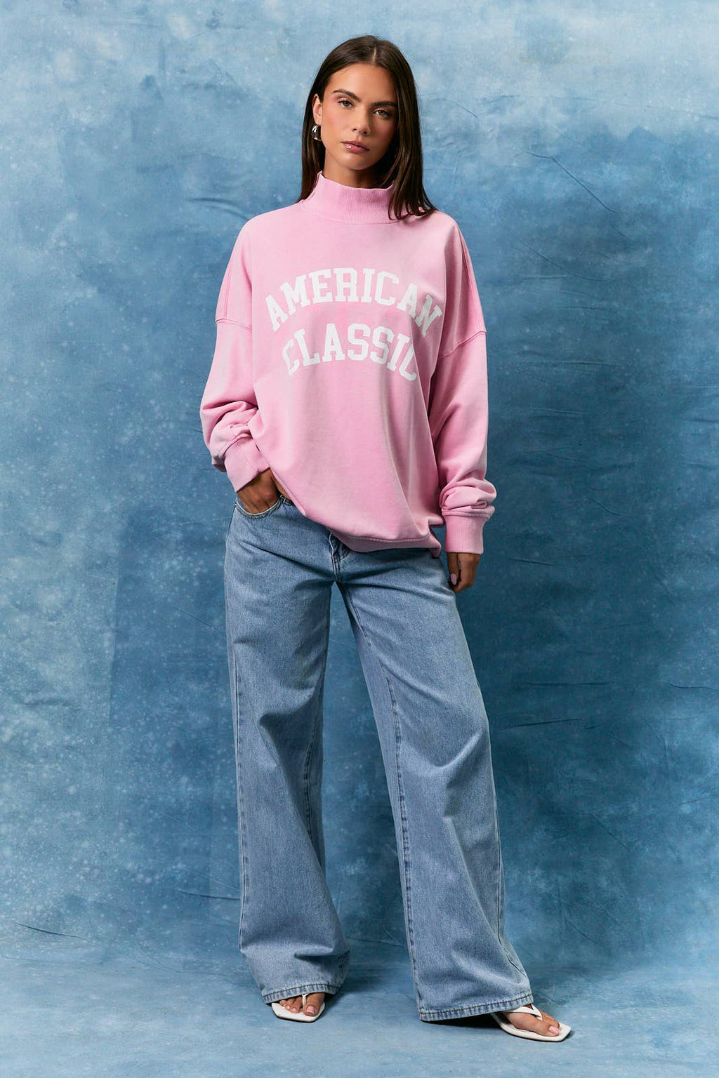 OVERSIZED REVERSIBLE "AMERICAN CLASSIC" MOCK NECK SWEATSHIRT