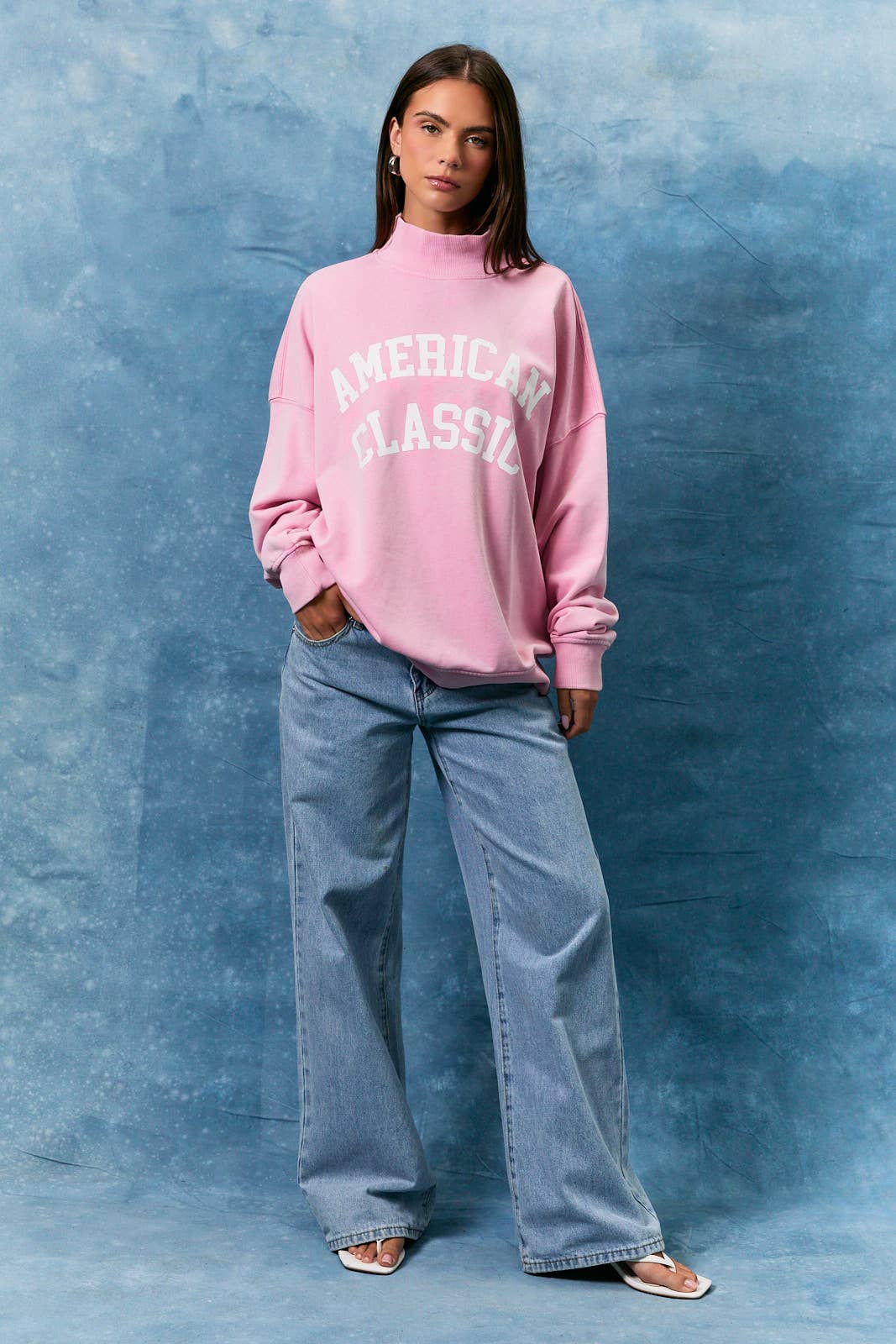 OVERSIZED REVERSIBLE "AMERICAN CLASSIC" MOCK NECK SWEATSHIRT